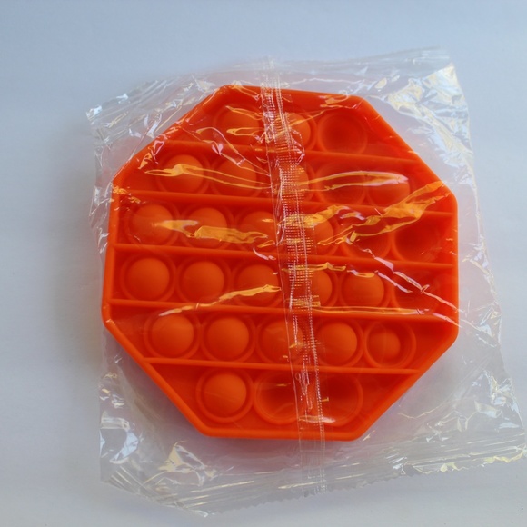 Push Pop Bubble Sensory Fidget Toy, Silicone Squeeze Stress Reliever - Picture 4 of 5